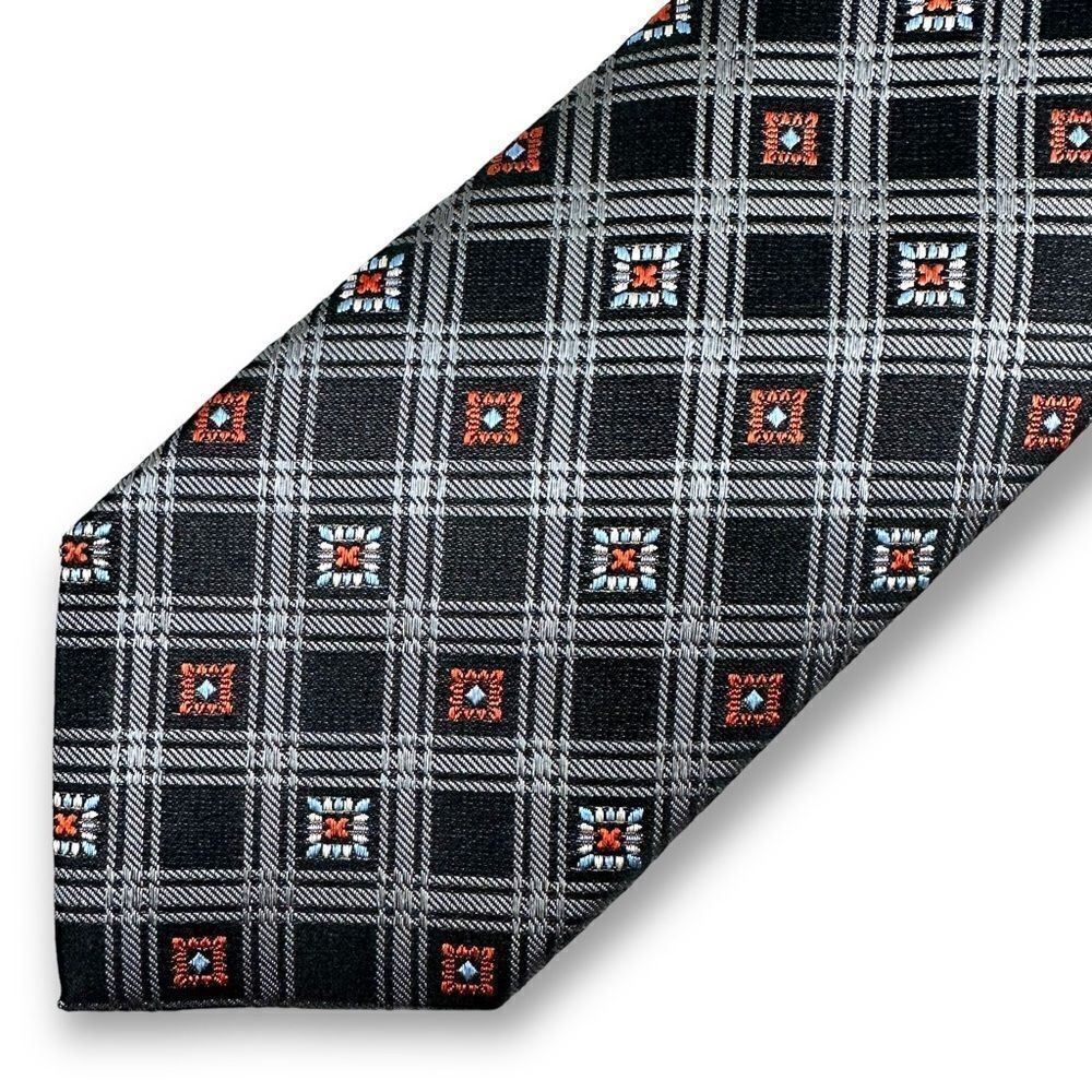 ‎Burma Bilas 100% silk tie
